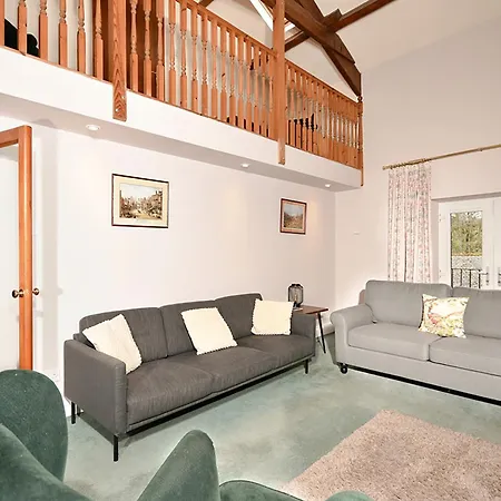 Poppythorn At Lovelady Shield With Hot Tub Holiday home Alston