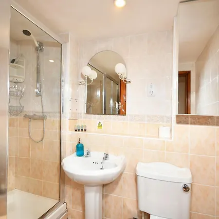 Poppythorn At Lovelady Shield * Alston